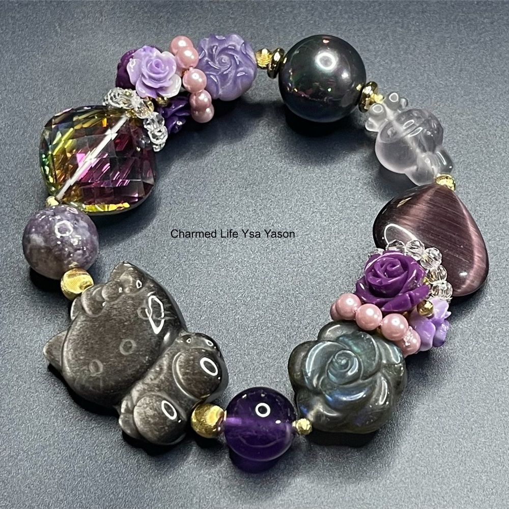 Obsidian, plum Tourmaline, Lotus, Agate, Fluorite,CatsEye, Labradorite, Amethyst